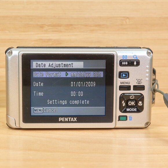 Pentax Optio W80 Waterproof 12MP Digital Camera – Tested & Working, Blue - Picture 6 of 9